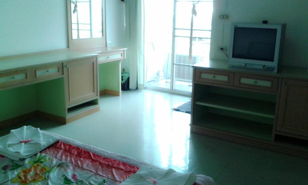 M In Korat Service Apartment Nakhonratchasima Pokoj fotografie